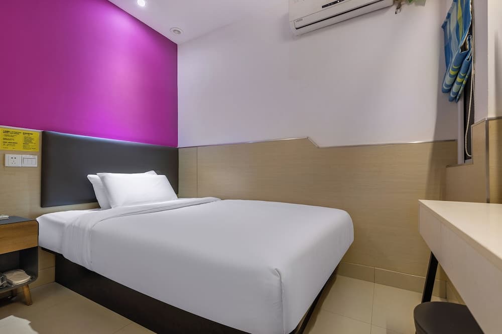 yibaijiudianshanghaishijingansidian