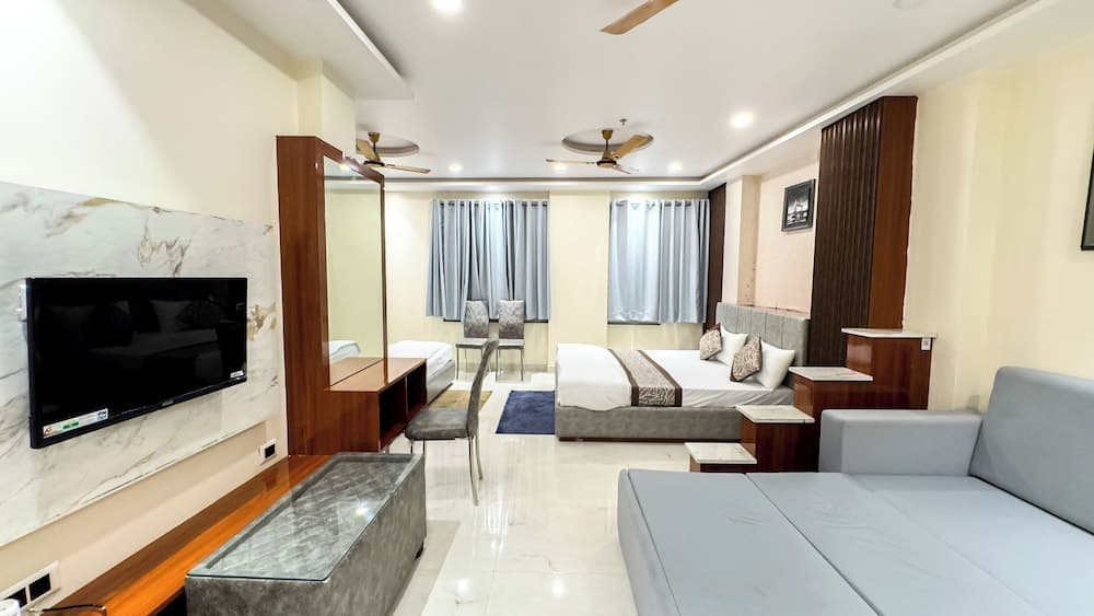 Hotel Vibes of Kashi