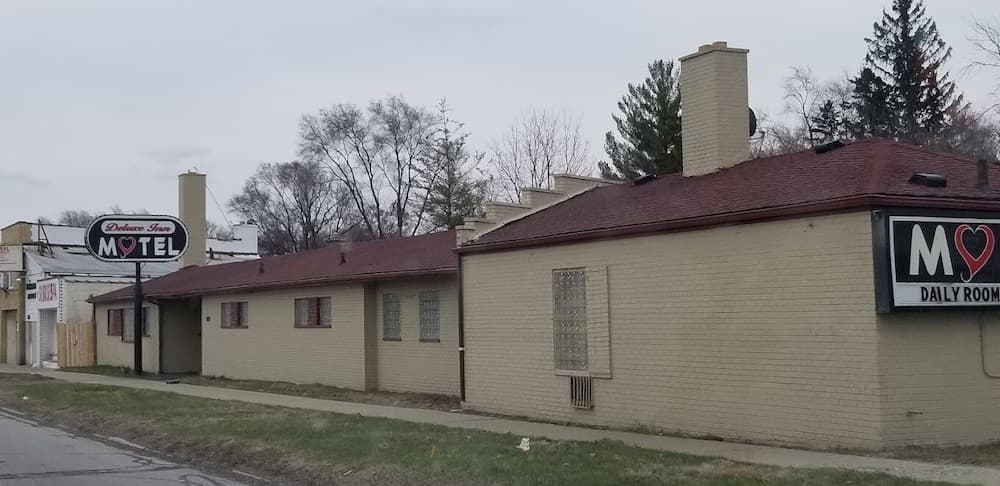 Konaklama yerinin ön cephesi