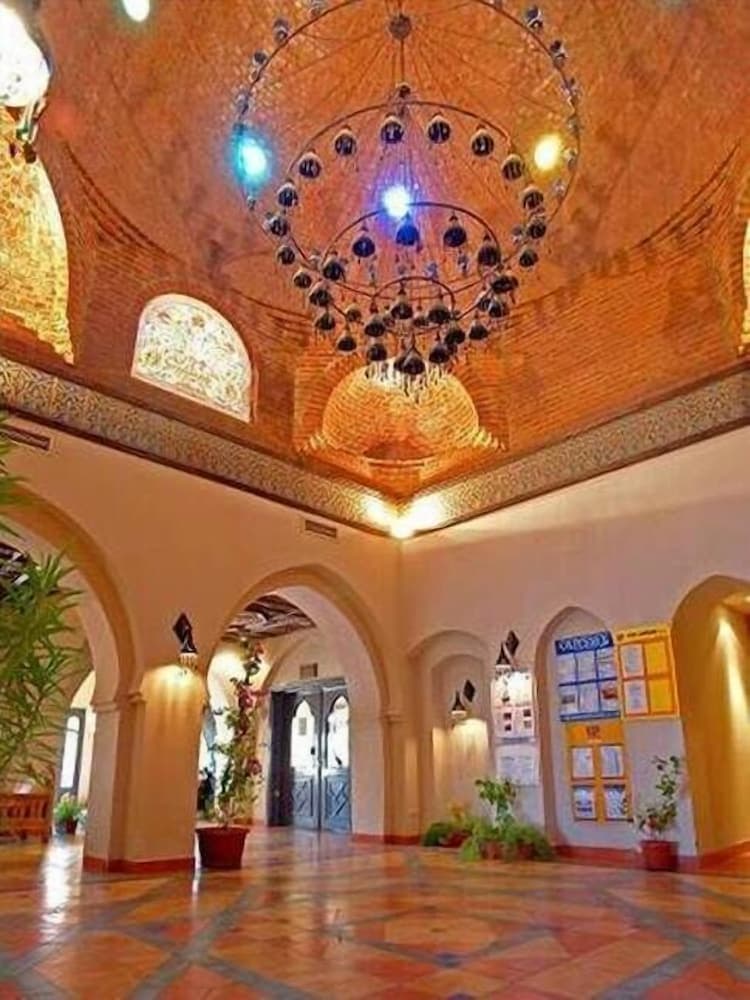 Konaklama yerinin ön cephesi