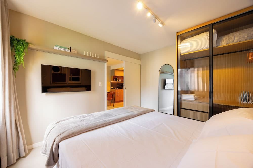 LDM - The Landmark Residence