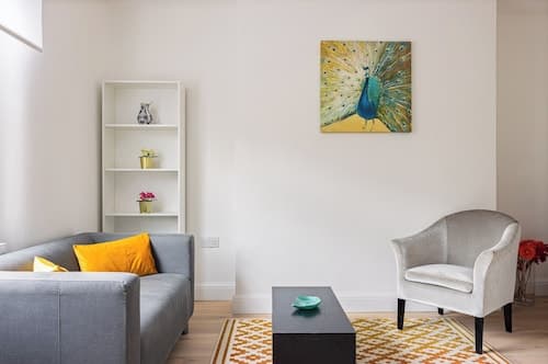 Picktheplace Kensington Lux Apartments II