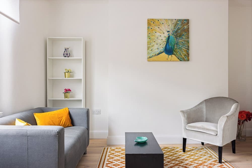 Picktheplace Kensington Lux Apartments II