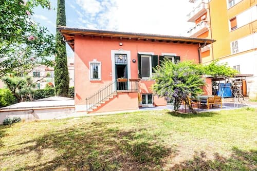 Monteverde Apartments