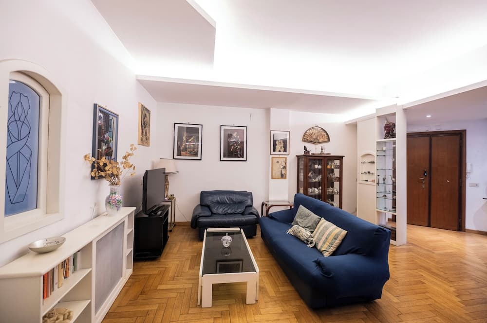 Trastevere 2 Br Cozy Apartment