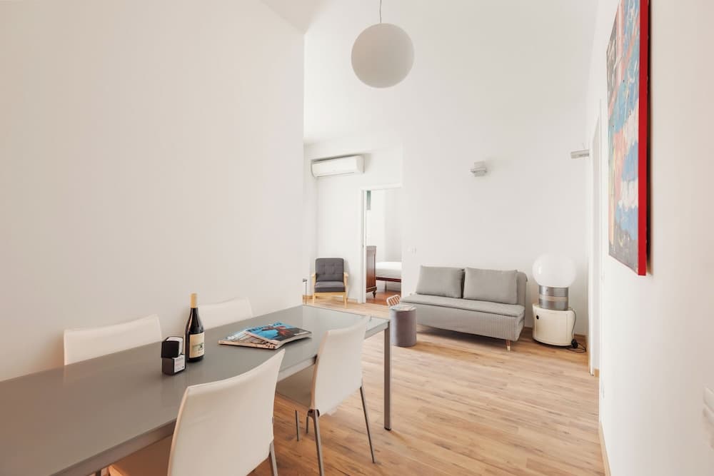 Vatican Beautiful 2Br Apartment With Terrace
