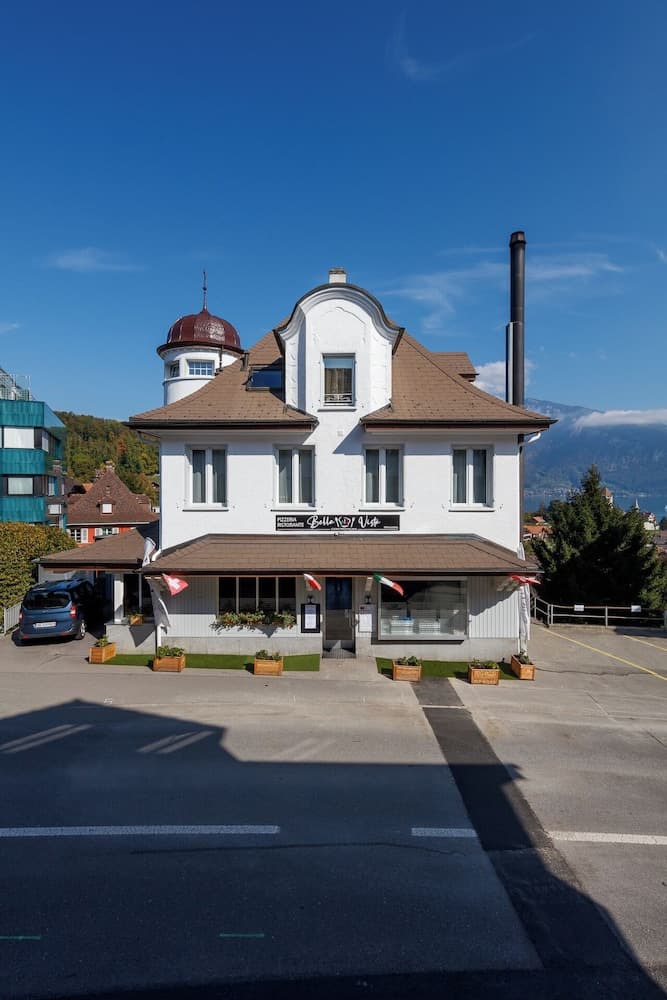 BERG&BERG APARTMENTS-Spiez Self Check-In