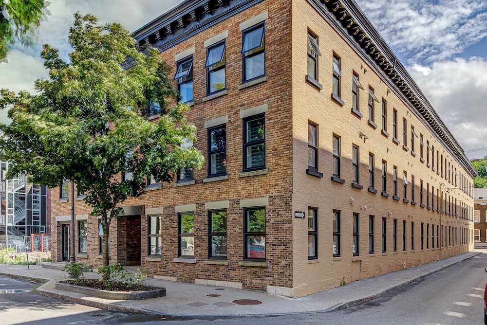 77 St-Vallier Appart Hôtel