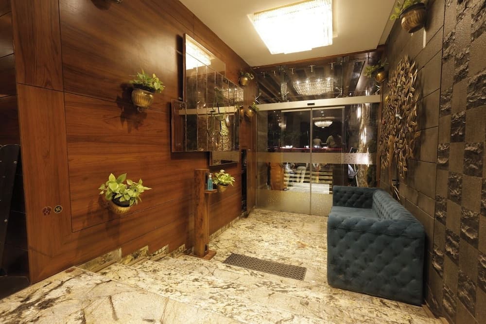 Hotel Daimond