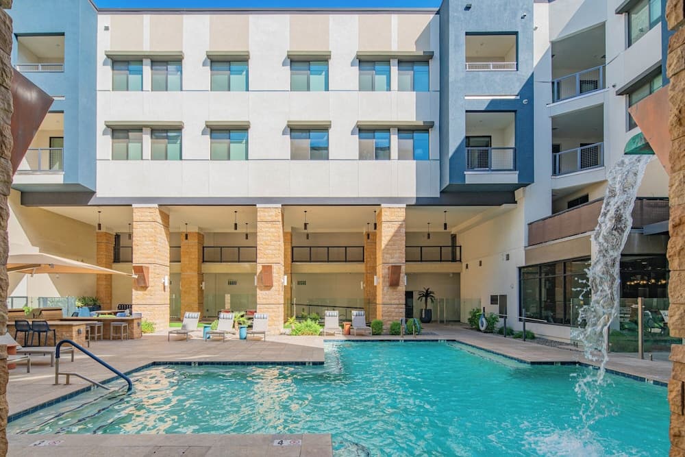 KB - Scottsdale Grand