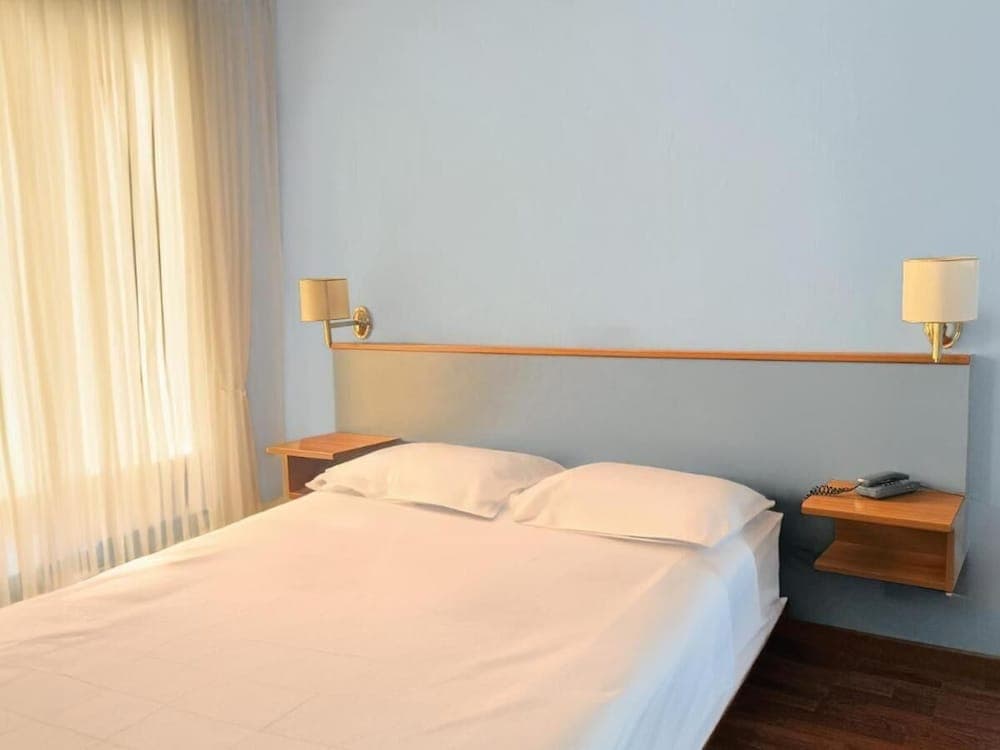 Hotiday Room Collection - Celle Ligure