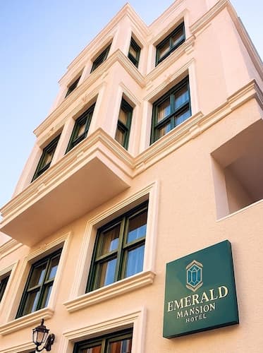 Emerald Mansion Hotel – Special Class
