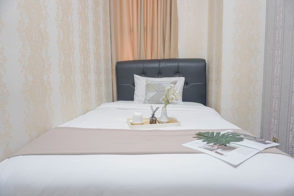 Homey And Best Deal 2Br Transpark Cibubur Apartment