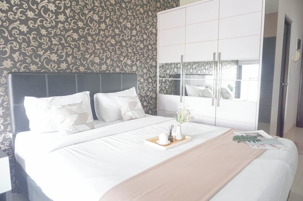 Minimalist And Relaxing Studio Room At Tamansari Semanggi Apartment