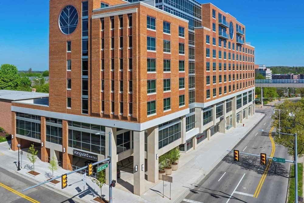 The Vanguard Ann Arbor, Autograph Collection