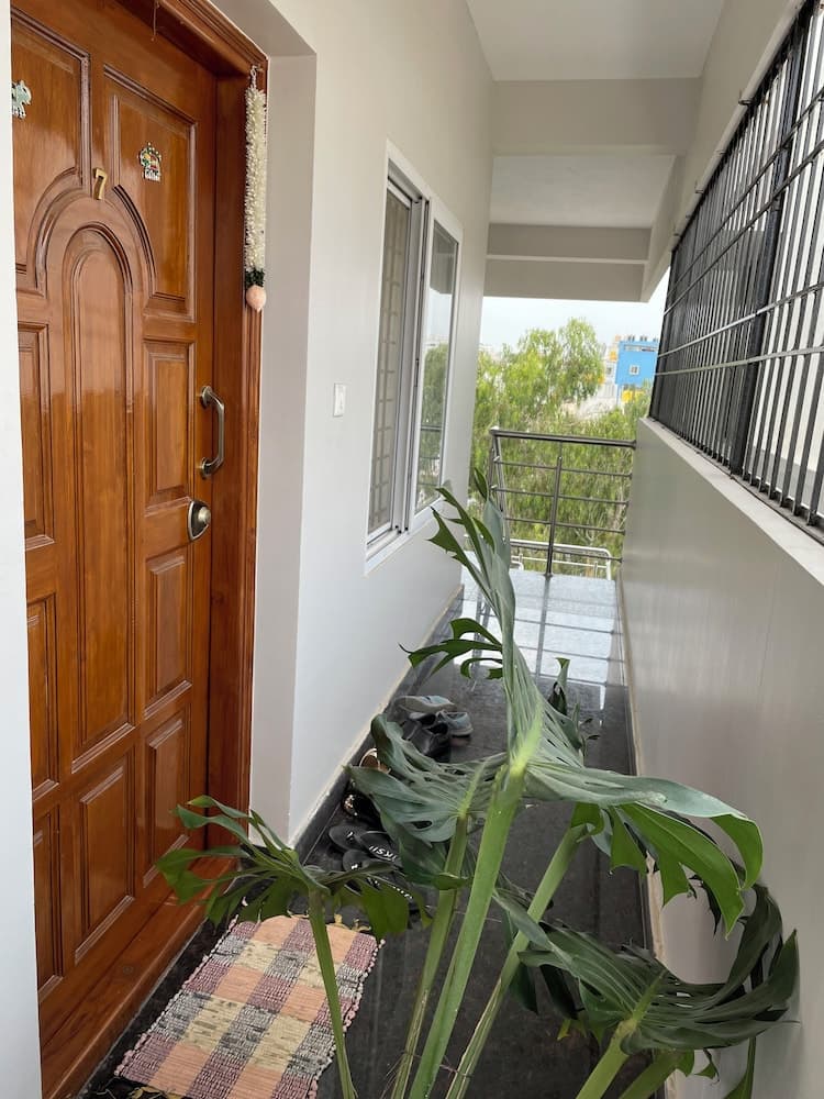 SSN HomeStays in Bangalore Near La Casa