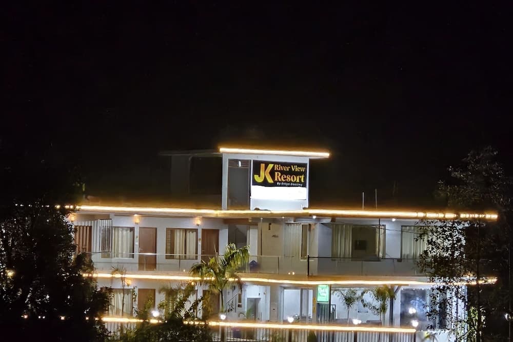 Ditya Destiny's JK River View Resort