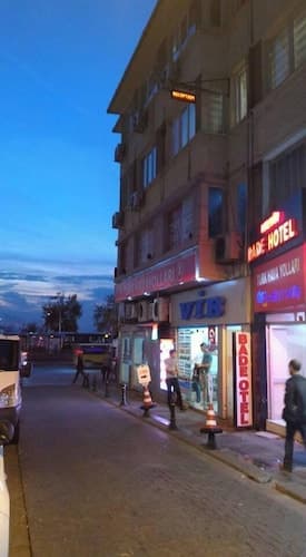 Bade 3 Otel