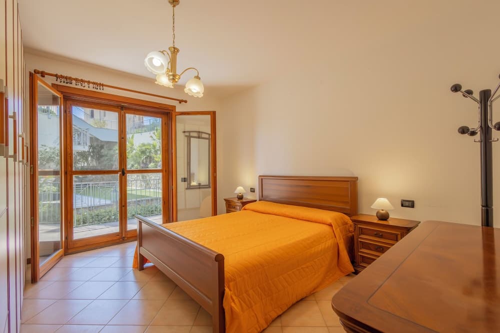 Spacious Apartment by Wonderful Italy