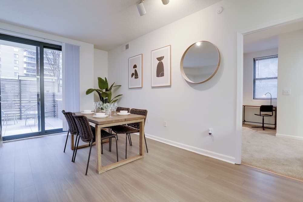 Amazing Apt in Ballston With Gym