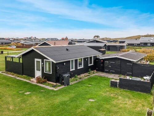 5 Star Holiday Home in Lokken