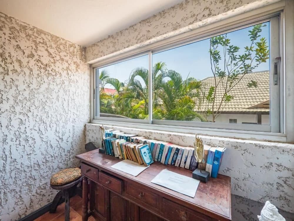 Lemon House apartment