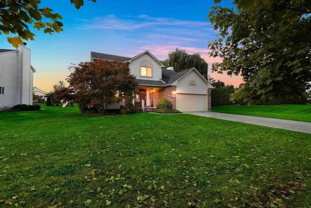 Victors Homebase 4 Bedroom Home