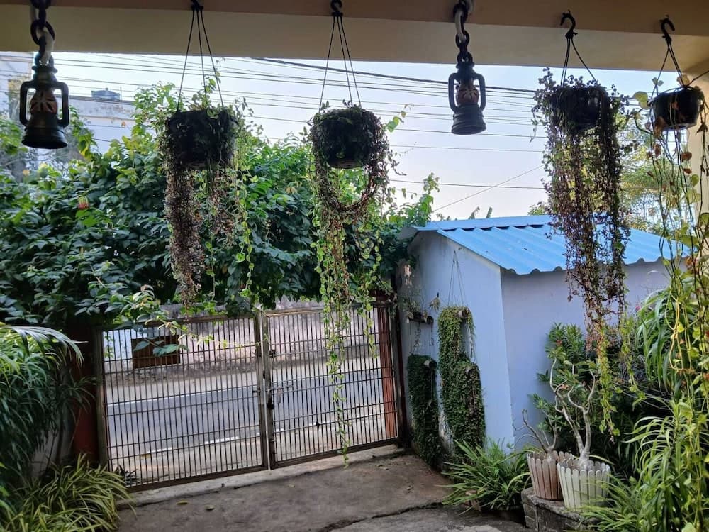 Konaklama yerinin ön cephesi