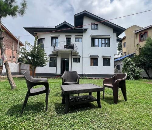 Dilan Residency Villa -5 Bedroom- Centrally Heated