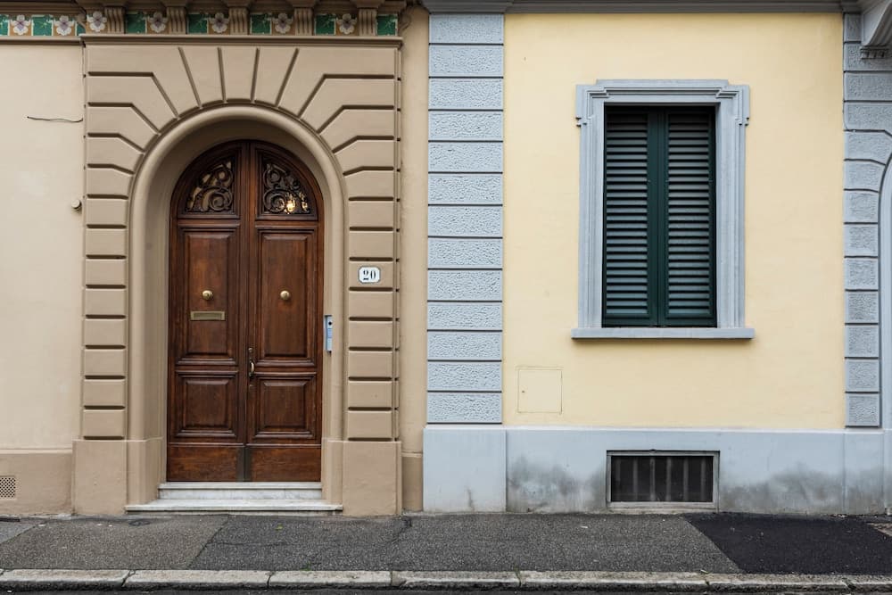 Salutati Apartments by MMega