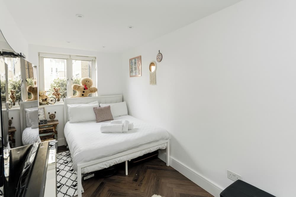 ;Stunning 2BD Apartment in Maida Vale
