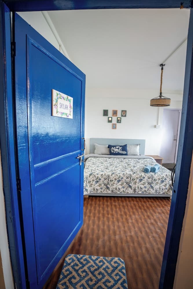 Monratino The Snow roost