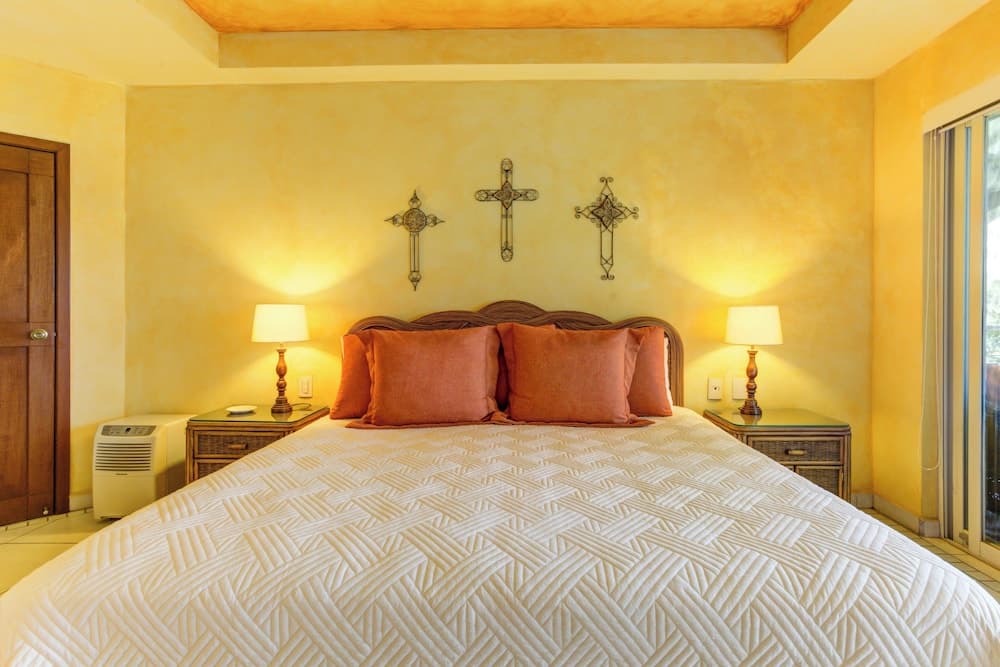 El Tigre Green Bay I Condos