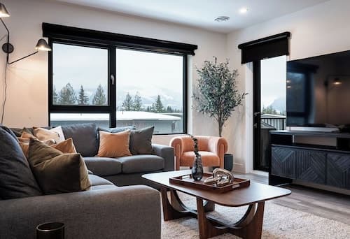 Knuckle Hucks by Revelstoke Vacations