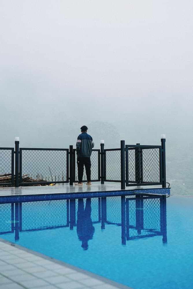 silver cascade munnar