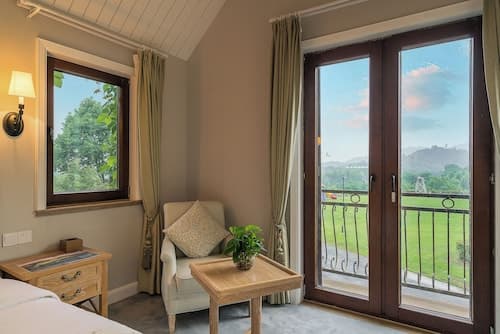 Anji Longwangxi Golf Resort Villa