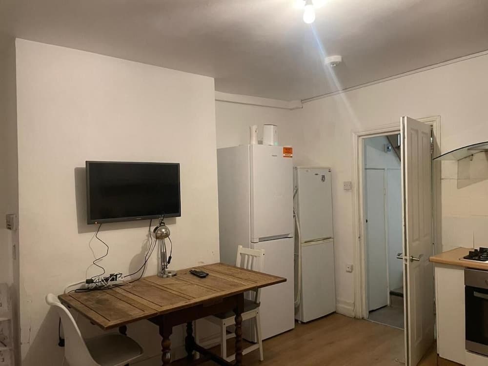 Lovely Apartment Balham F4