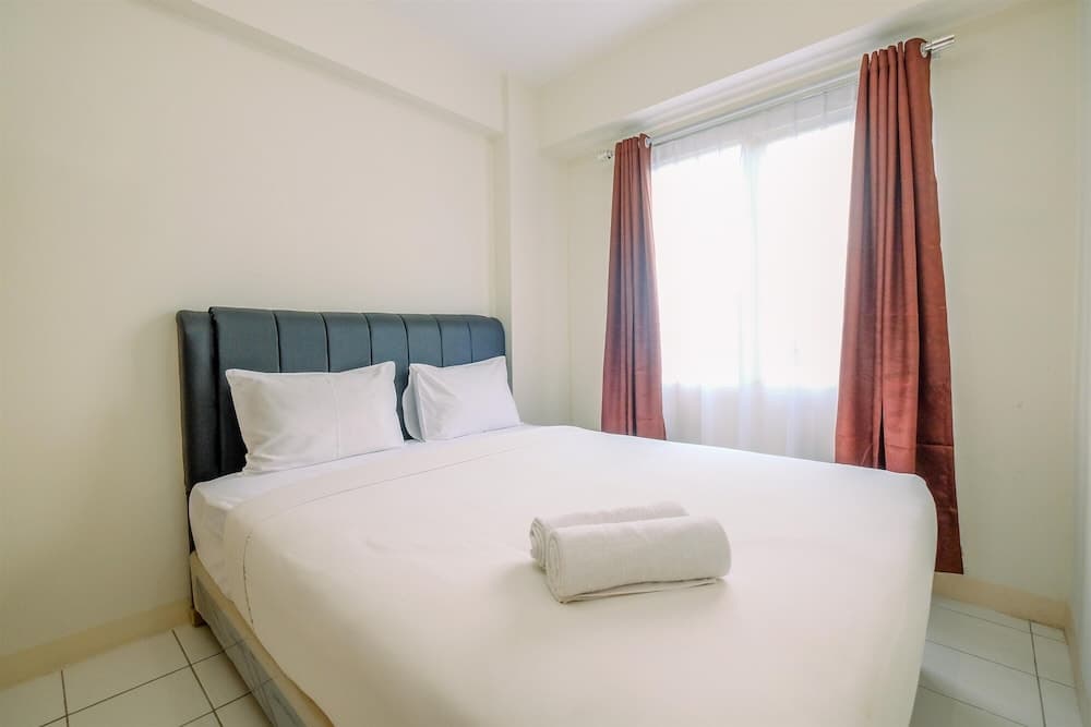 Comfort Stay 2BR at Podomoro Golf View Apartment