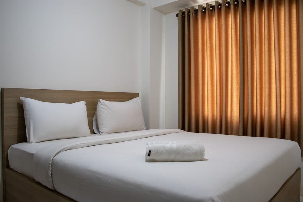 Comfort 2BR at 28th Floor Podomoro Golf View Apartment