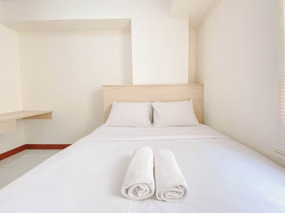 The Serene Sanctuary 2BR at Gateway Ahmad Yani Cicadas Apartment