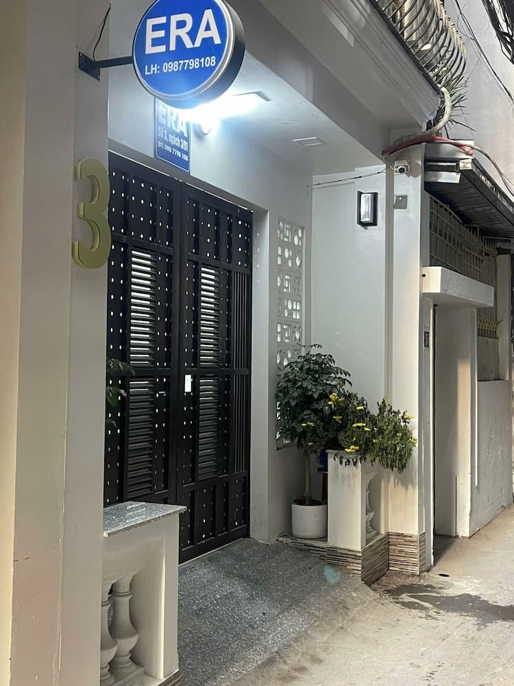 Era Apartment Duong Lang
