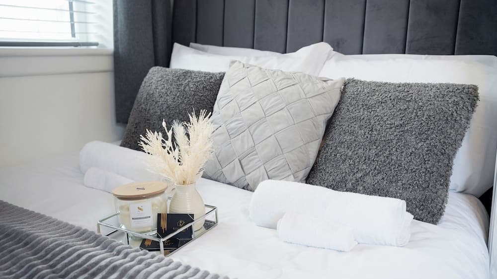 City Centre House with EV Parking