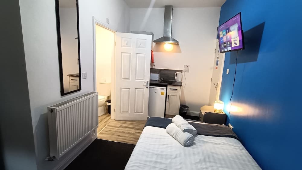 Stay Sleep Rest- Gregory Boulevard