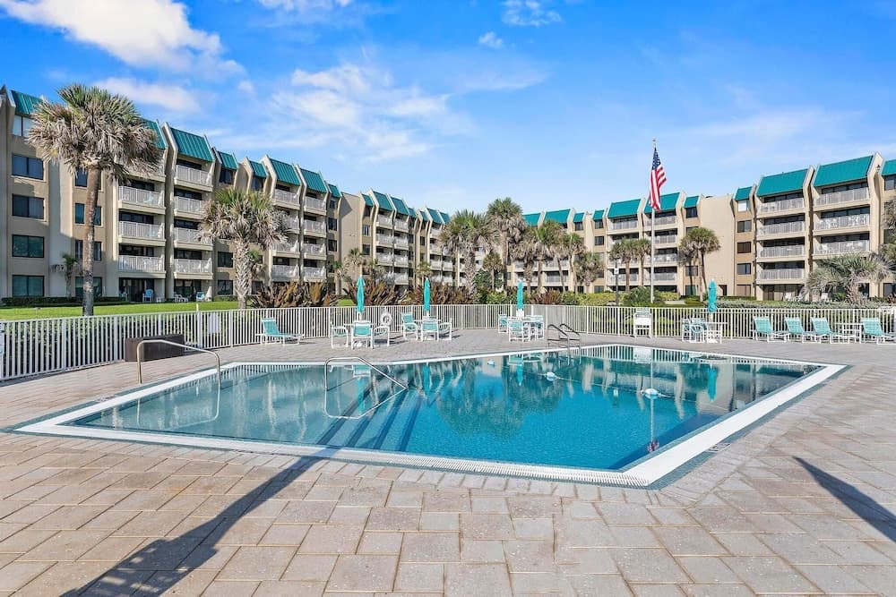 Errol by the Sea 515