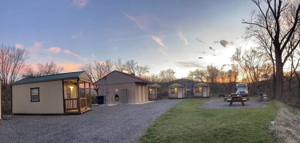 Canal Cabins