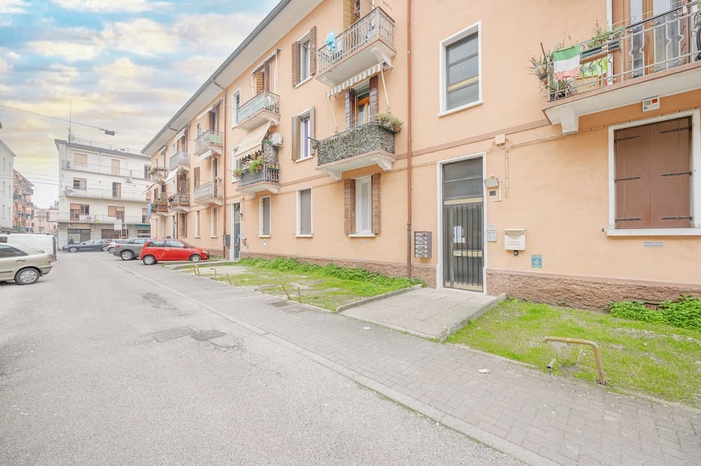 Konaklama yerinin ön cephesi