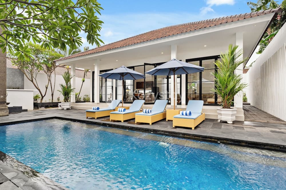 Kros Villa by Kozystay - Legian