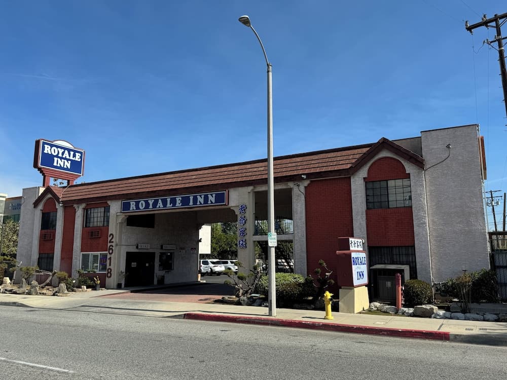 Royale Inn Motel