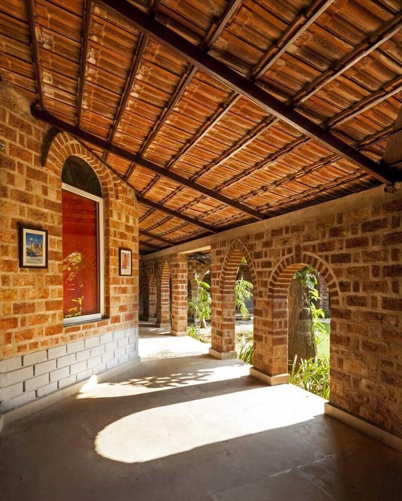 Konaklama yerinin ön cephesi