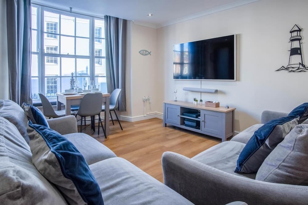 Skokholm Apartment - 3 Bedroom Apartment - Tenby